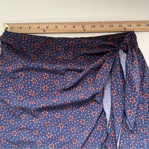Toad & Co Skirt Performance Hiking Outdoors Faux Wrap Floral Size Small - Picture 8 of 8